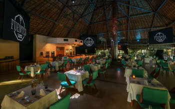 Fuentes Culinary Theatre at El Dorado
Royale Riviera Maya featuring an immersive dining venue for chef-led culinary
presentations and multi-course meals.